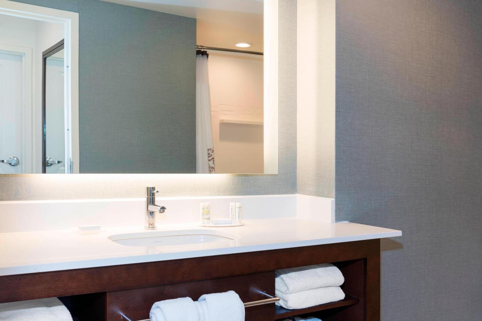 Residence Inn By Marriott Green Bay Downtown Dış mekan fotoğraf